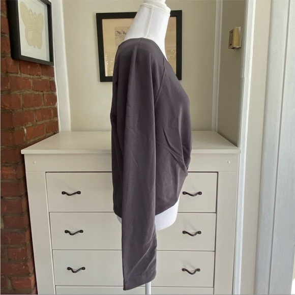 90 DEGREE BY REFLEX Terry Brushed High/Low Twist Front Top - Picture 4 of 14